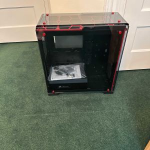 Corsair Crystal 570x RED ATX Mid Tower